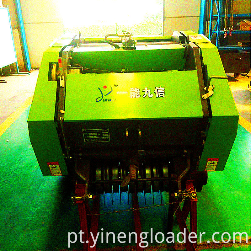 Round Baler 1 3